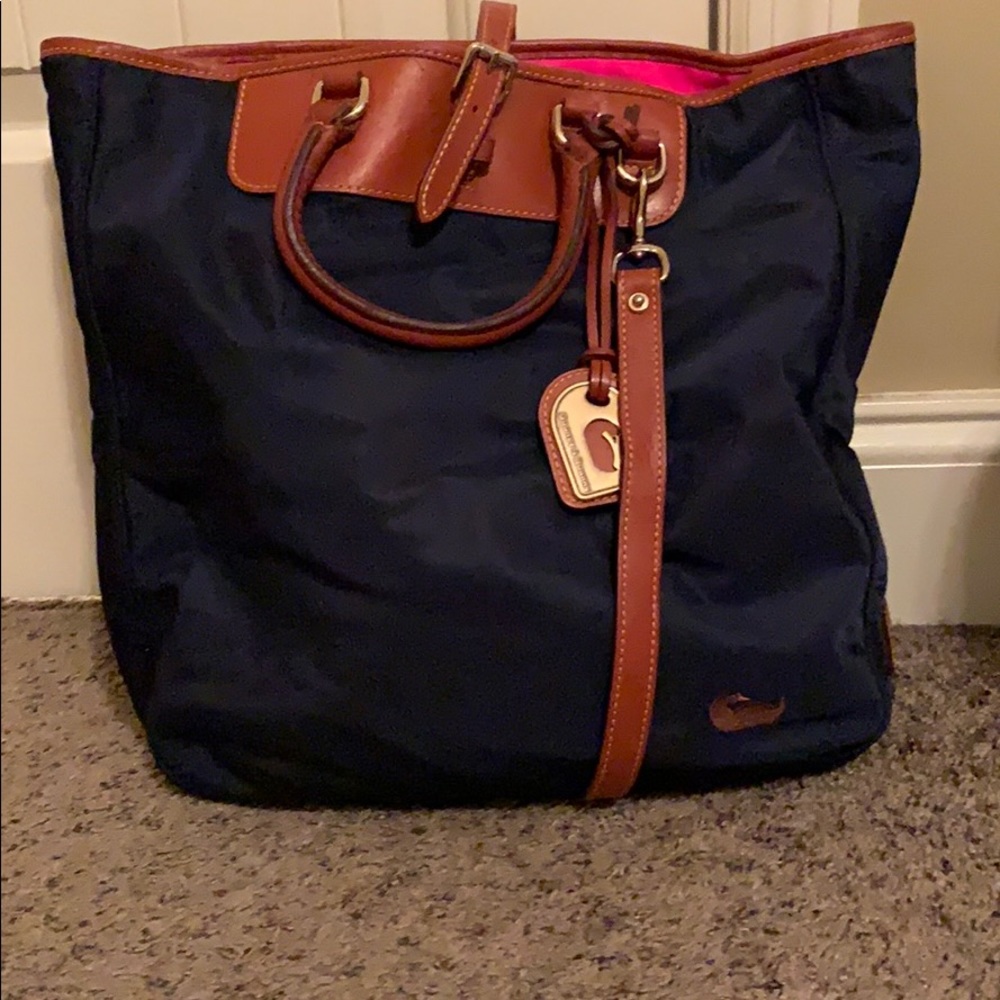 Dooney & Bourke purse
